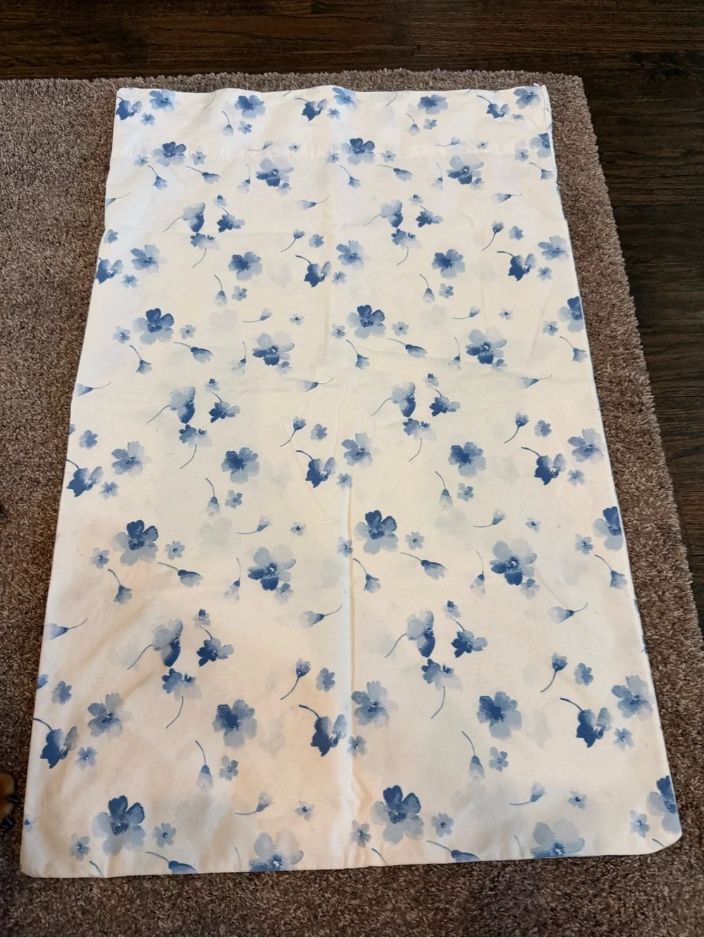 Vintage jcpenney Blue and Cream Floral Pillow Cover